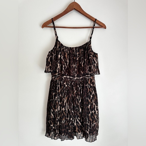 Guess Leopard Print Tiered Ruffled Midi Sundress - size 3 - Picture 1 of 7